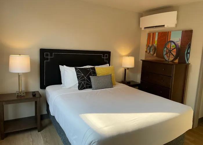 Riverfront Park Travel Apartments